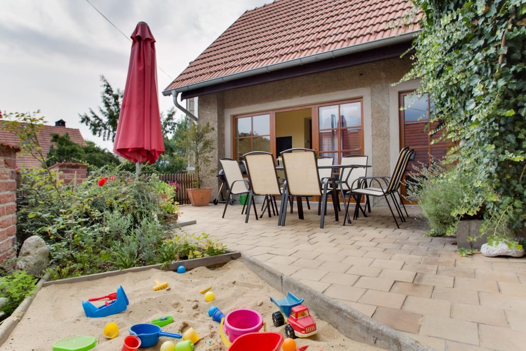 Amazing 5 Bedroom House Krumlov 82 - 4 Min Walk To Main Square Český Krumlov Eksteriør bilde
